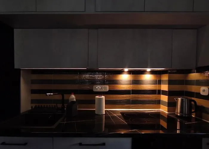 Neutron Lägenhet Kavala